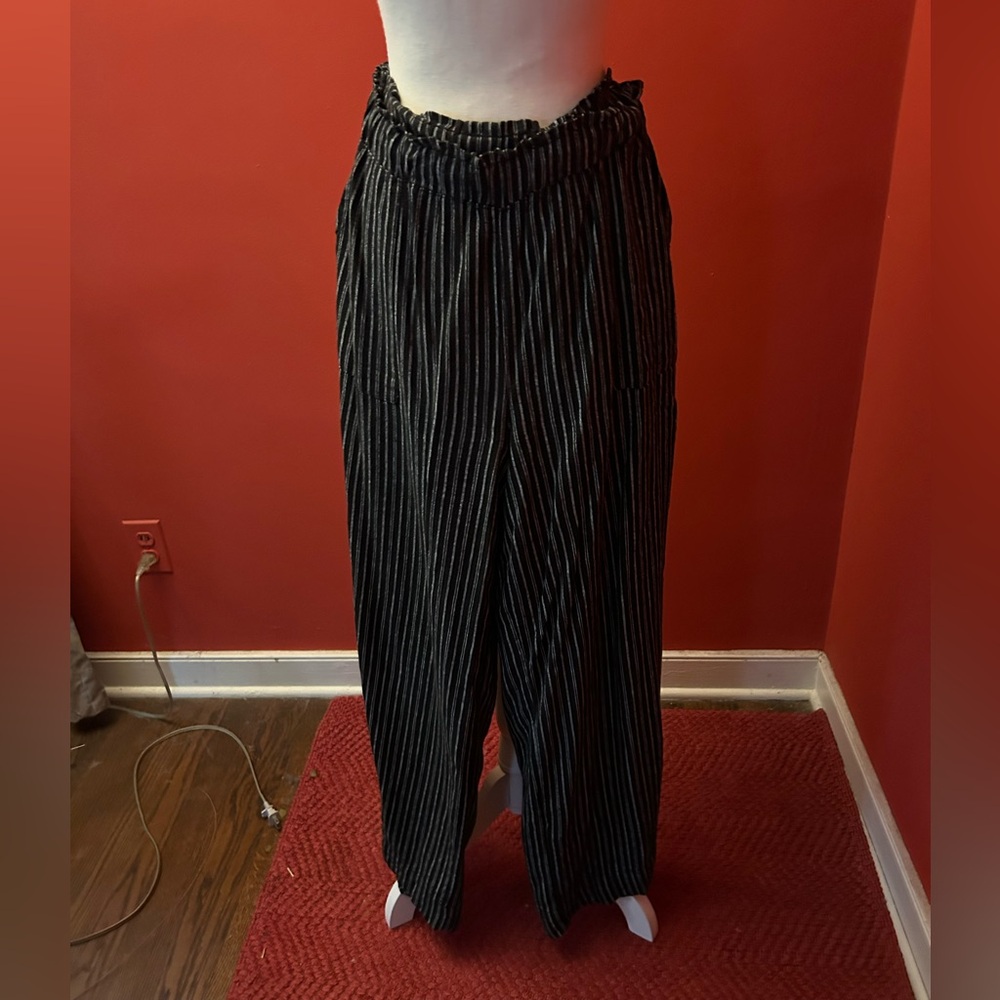 Time and Tru Women’s Drawstring Baggy Pants